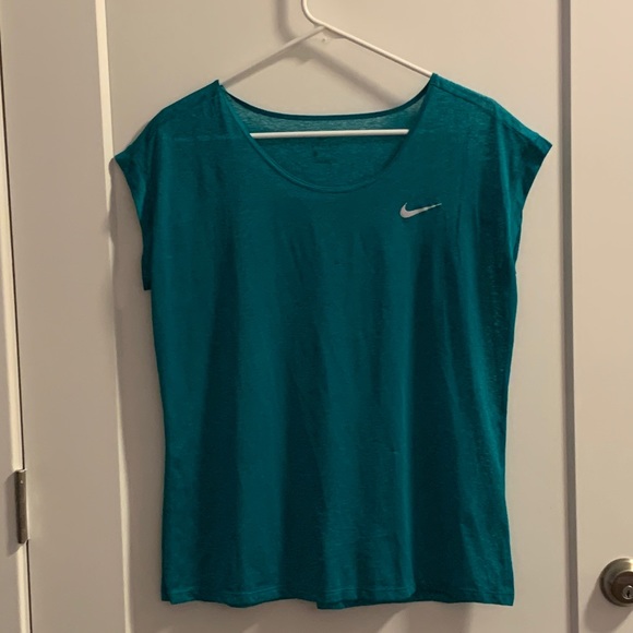Nike Tops - Nike Dri Fit Tee